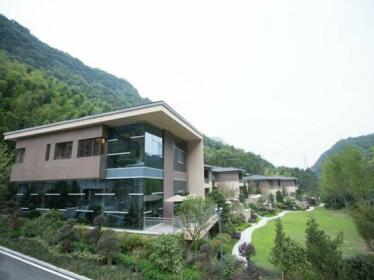 Taizhou hidden in the cloud valley resort hotel