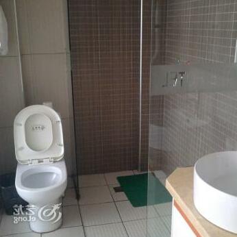 Hongshan Holiday Hotel - Photo2