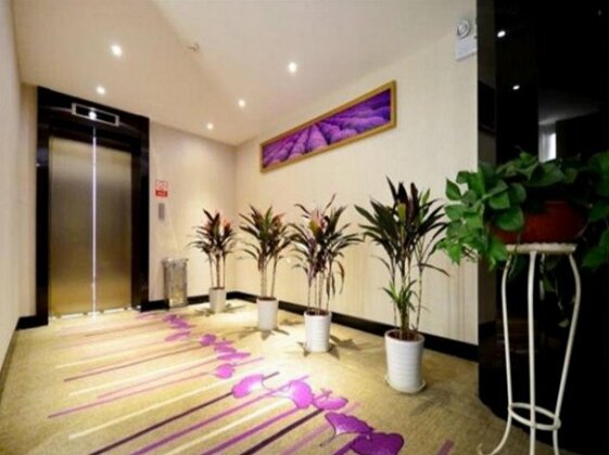 Lavande Hotel Wuhan Wangjiawan Subway Station - Photo2