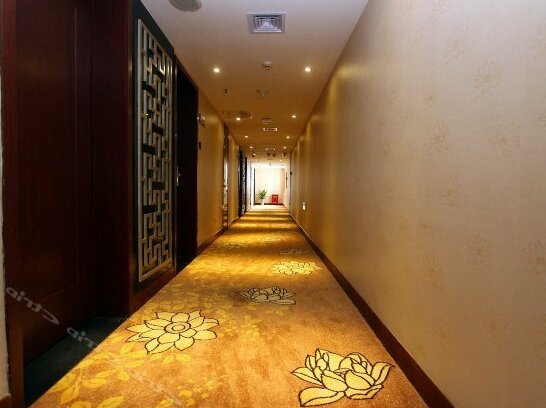 Mercure Hotel Wuhan Yellow Crane Tower - Photo2