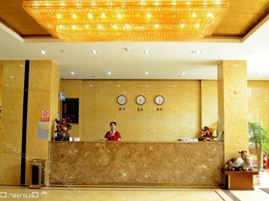 Super 8 Hotel Wuhan Hongshan Square Metro Station - Photo3