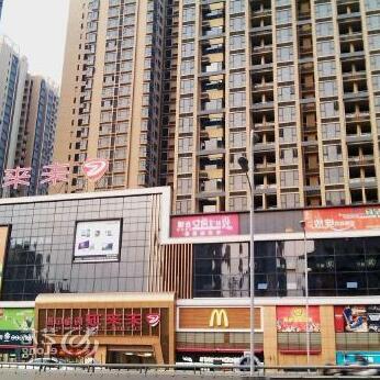 Wuhan Shijia Apartment Hotel Street Crossing