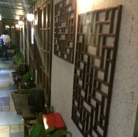 Wuhan Tangshe Antique Hotel - Photo2