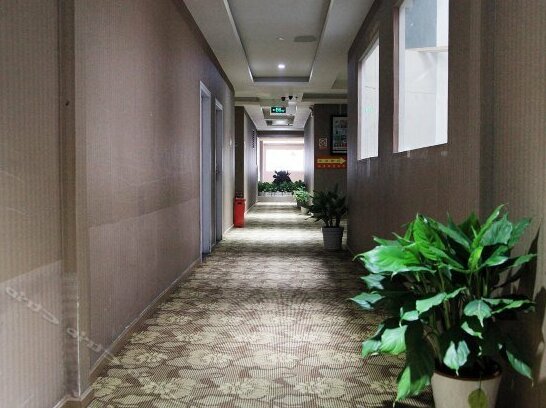 Yijia City Hotel - Photo2