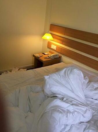 Home Inn Hotel Wuhu - Photo2