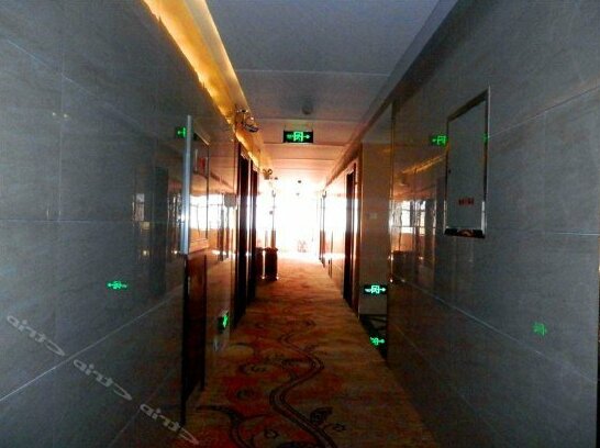 Huachen Hotel Wuwei - Photo2
