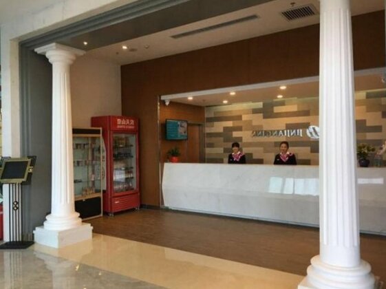 Jinjiang Inn Select Wuwei Railway Station - Photo4