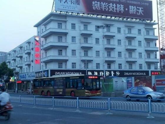 Hanting Express Wuxi Zhongshan Road Nanchansi