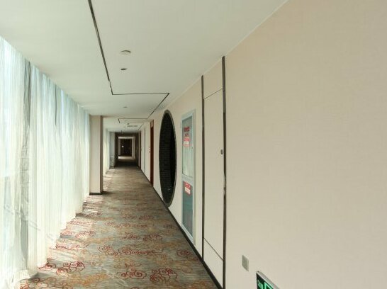 P and E Hotels - Photo4