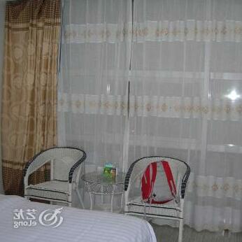 Yixing 8 Days Hotel - Photo3