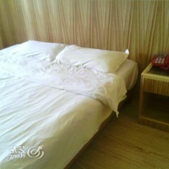 Wuzhou Holiday Tour Express Hotel - Photo2