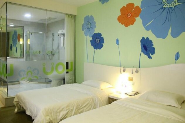 For You Chain Hotel Xiamen Branch - Photo4