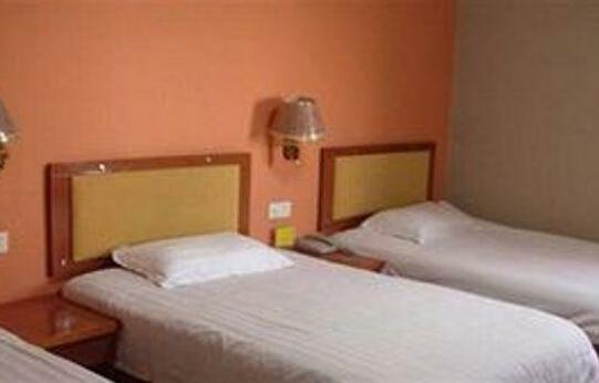 Jinxiangsheng Hotel - Photo4