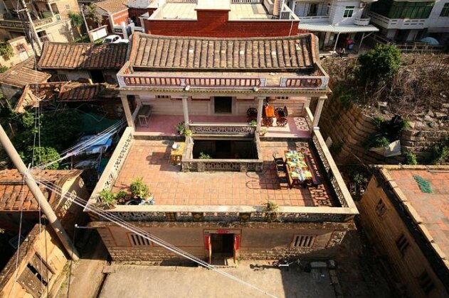 Lao Cuo Zhai Ren Guesthouse