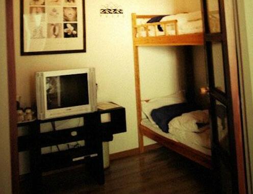 Losing Hotel - Photo4