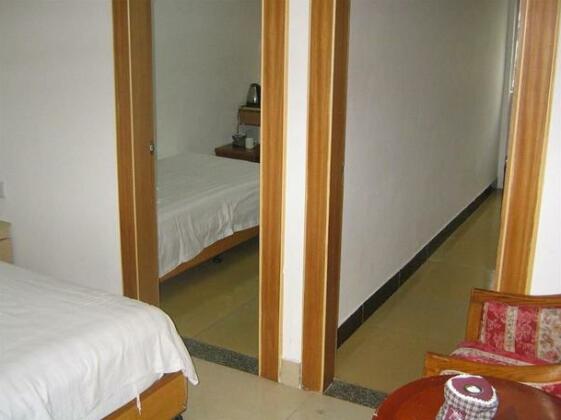 Luhui Hotel - Photo4