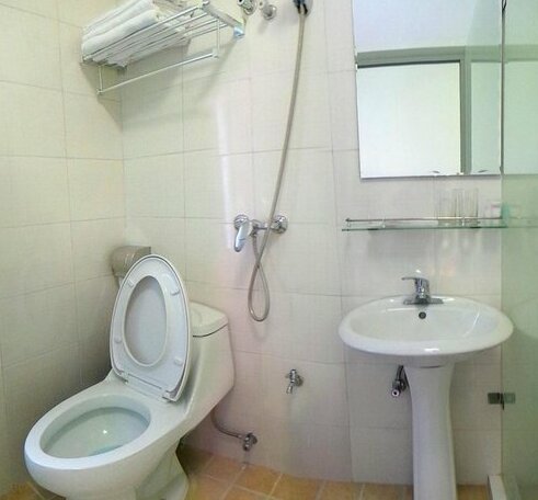 Romantic Youth Hostel - Photo4