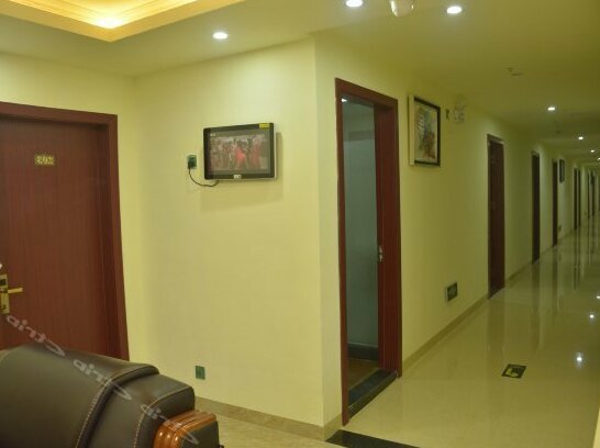 Yuejiang Hotel - Photo2
