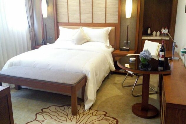 EW Hotel - Photo4