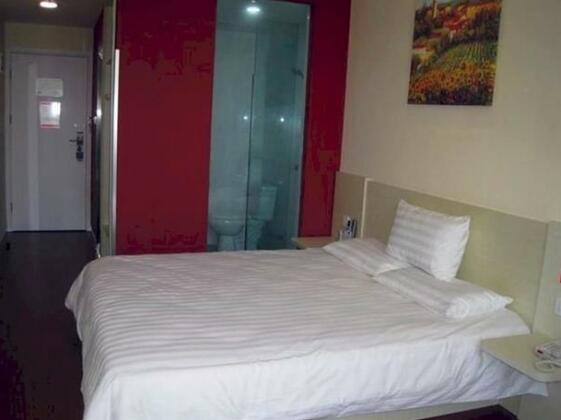Hanting Hotel East Train Station - Photo5