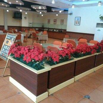 Home Inn Daming Palace - Photo5