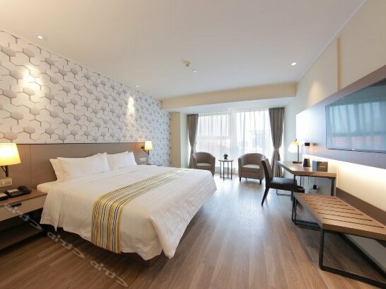 Home Inn Plus Xi'an South Second Ring 4th Gaoxin Road - Photo5