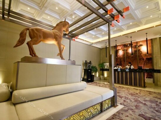 Hongrunyuan Business Hotel - Photo4