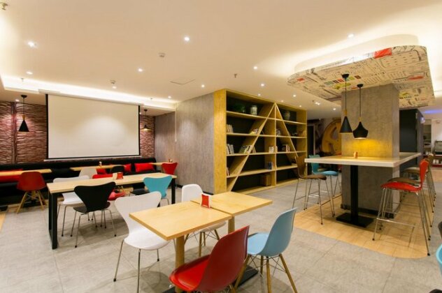 Ibis Xi'An Lintong Huaqingchi Branch - Photo4