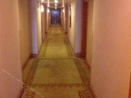 Jinrong Hotel Xian - Photo2