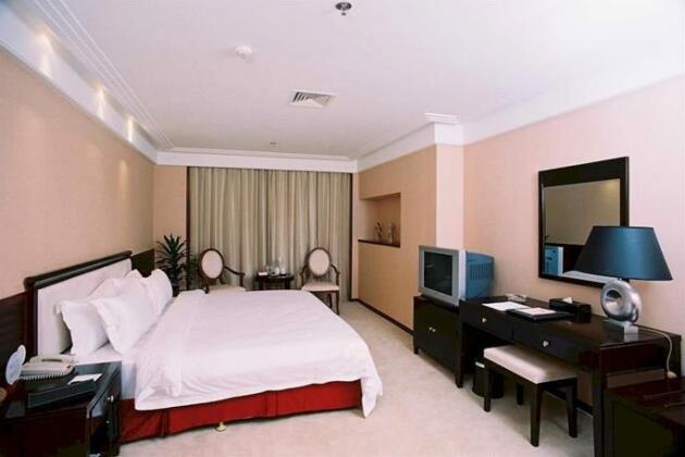 King Dynasty Hotel - Photo2