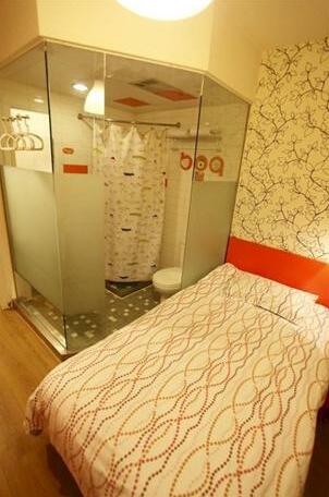 Pod Inn Hotel - Photo3