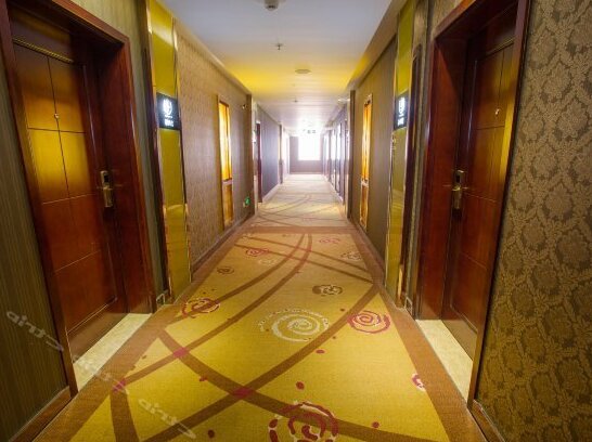 Qin Huang Hotel - Photo3