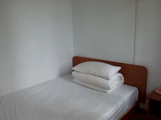 Rujia Apartment