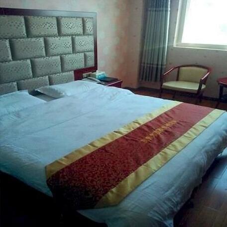 Runjia Express Hotel - Photo5