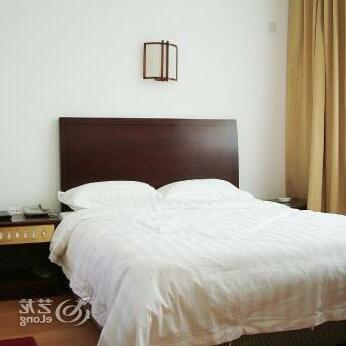 Tangdu Spring Hotel - Photo3