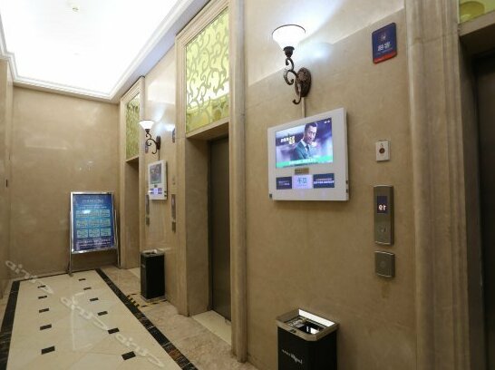 Verona Themed Hotel - Photo4