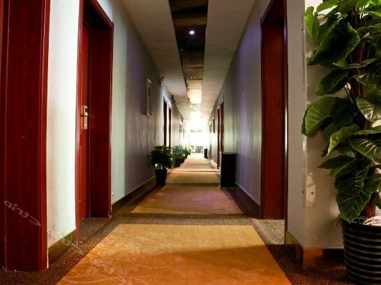 Weilan Express Hotel - Photo4