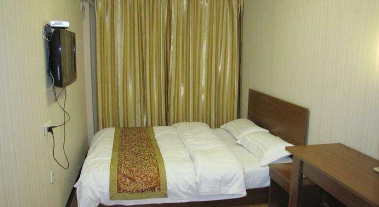 West City Wall Hotel - Photo2