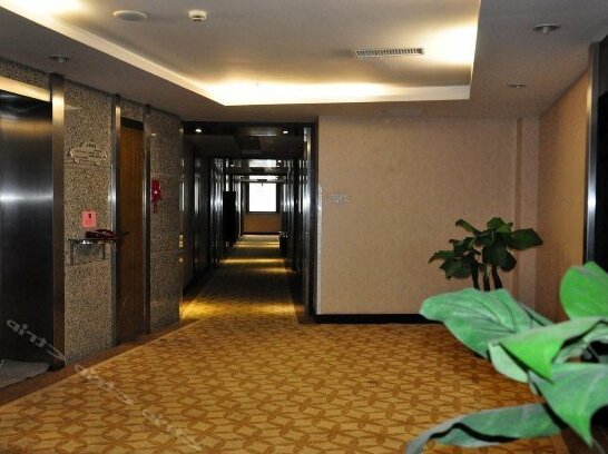 Western International Automobile Commercial Hotel - Photo2