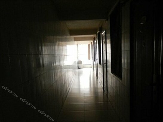 Xinjian Hotel - Photo2