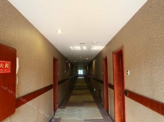 Xinluo Business Hotel - Photo4