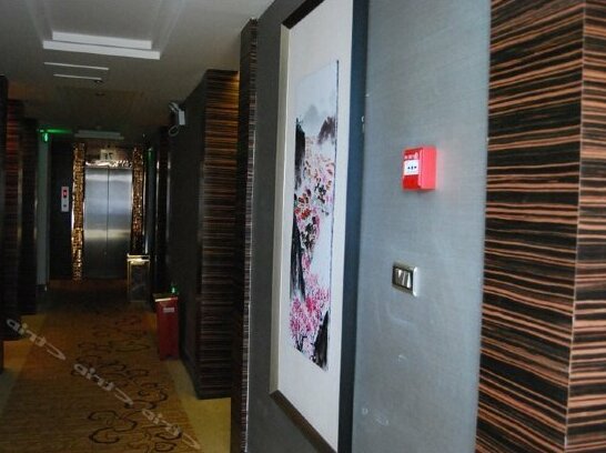 Chunjiang Hotel - Photo4