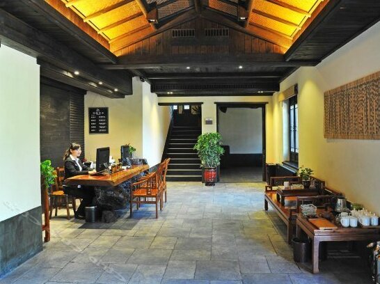 Guzhai Inn - Photo2