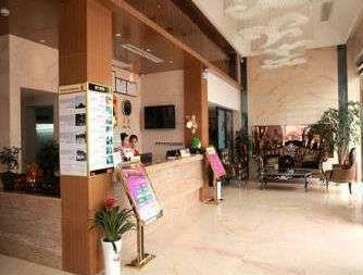Super 8 Hotel Xiangyang Guang Cai Da Shi Chang - Photo2