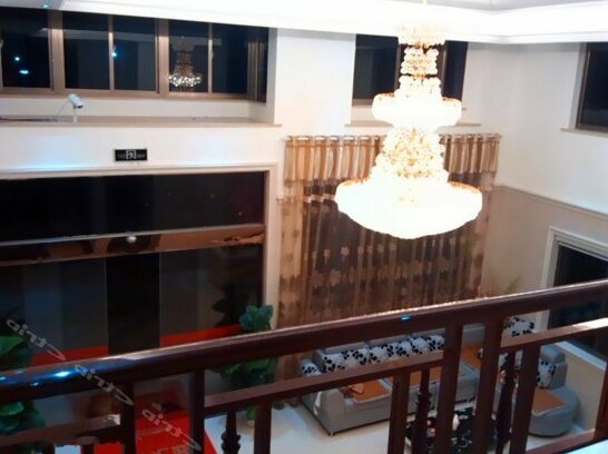 Xingtianhong Hotel - Photo2