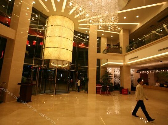 Golden Leader International Hotel - Photo4