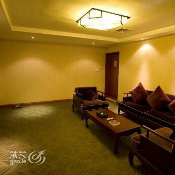 Jinling International Hotel - Photo2