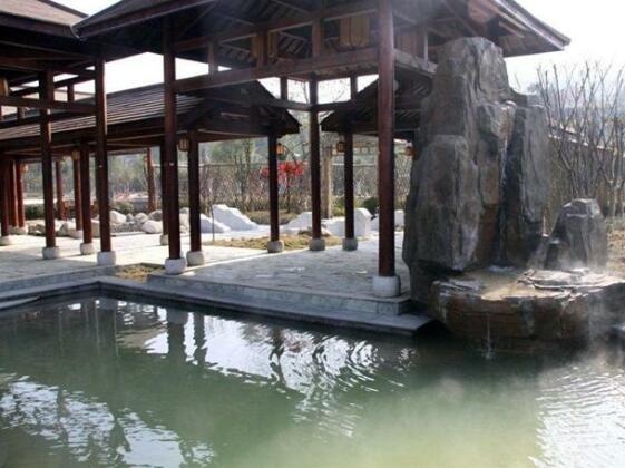 Wanhao Xianning Hot Springs Valley Resort - Photo3