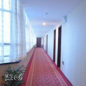 Yijia Business Hotel Xiantao - Photo2