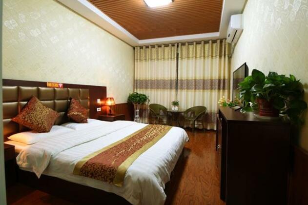 Jincheng Business Hotel - Photo2